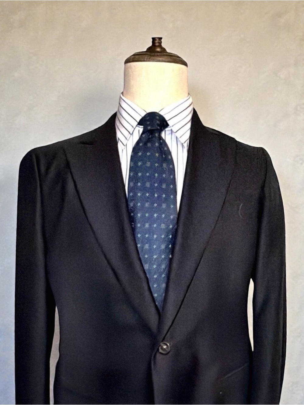 Luxury Power Tie Trio | BIJAN / PRONTO-UOMO / VINEYARD VINES | 100% Silk - Picture 6 of 12